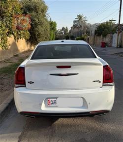 كرايسلر 300
